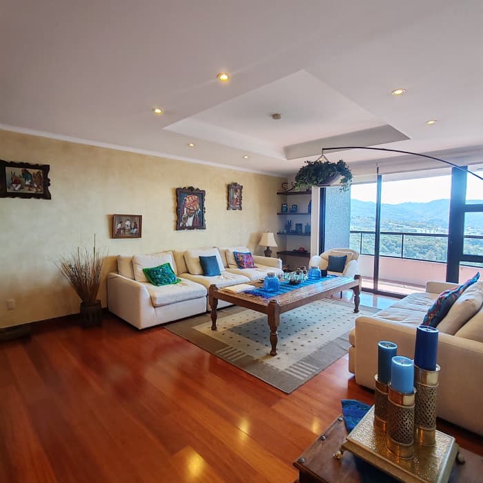 En Alquiler Apartamento Amueblado con 273m2 en Zona 14 - foto 1