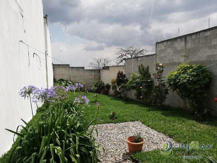 Casa en venta Portal del Llano Santa Elena Barillas - foto 1