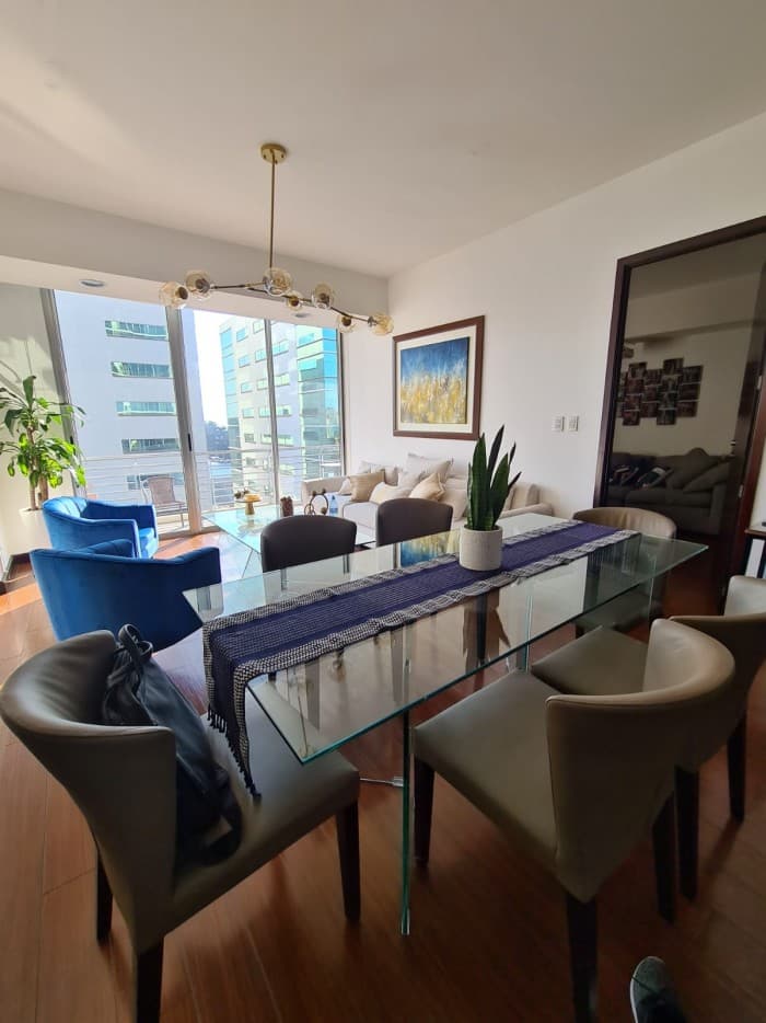 Apartamento en venta  en zona 10 Próceres   - foto 1