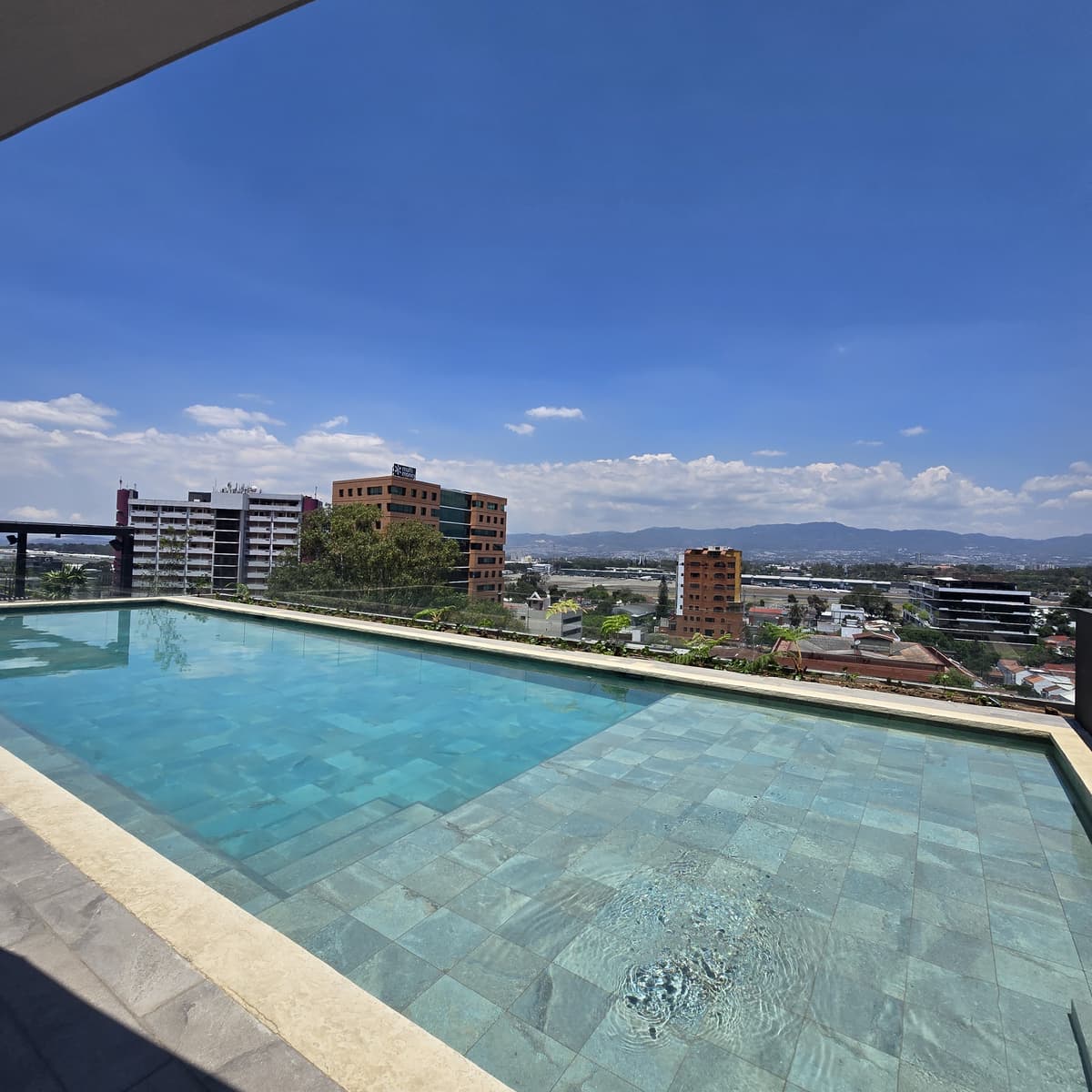 Apartamento en Parque 14 Zona 14 Guatemala - foto 1