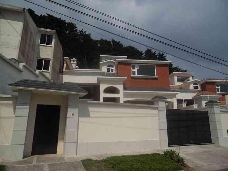 HERMOSA CASA en venta KM 17.5 Carretera a El Salvador - foto 1