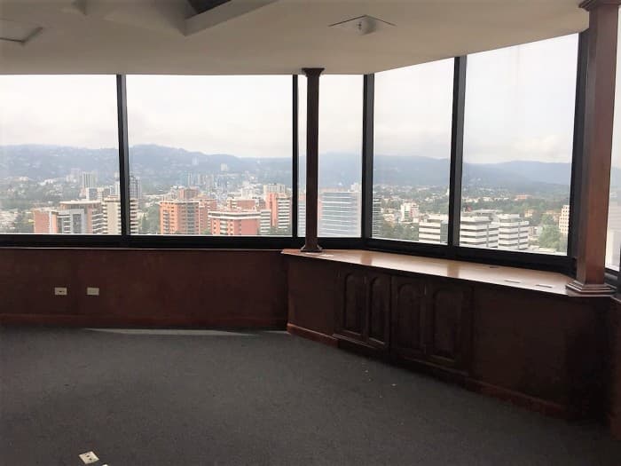 Oficina en Penthouse en Renta Zona 10 - foto 1