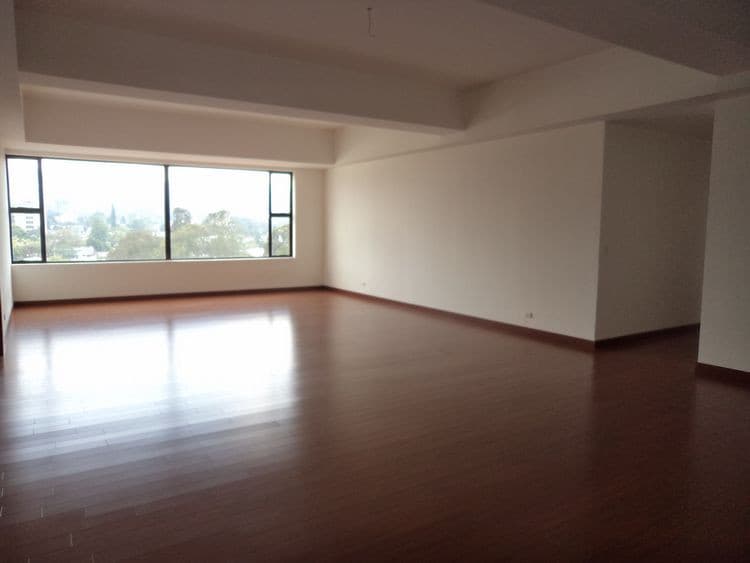 apartamento a la venta en zona 15 VH II - foto 1