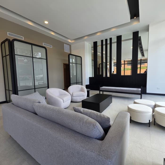 Apartamento venta 1 habitacion NUEVO zona 10 nivel alto - foto 1