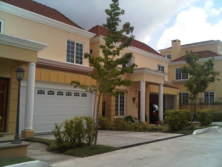 Casa En Venta Entreverdes Km. 20 Carretera a Fraijanes - foto 1