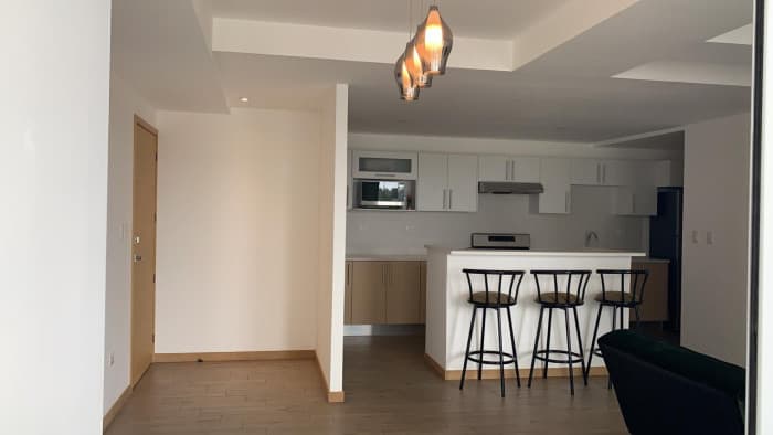 Apartamento Residencial en renta en Zona 10  - foto 1
