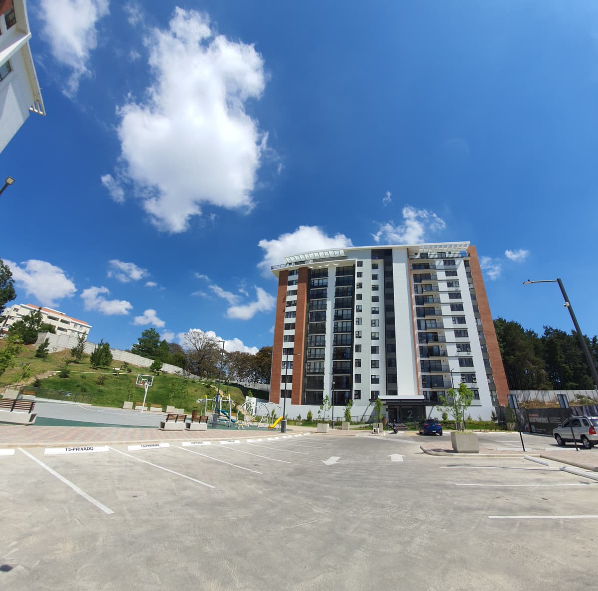 En venta apartamento San Isidro 20-21 Zona 16 - foto 1