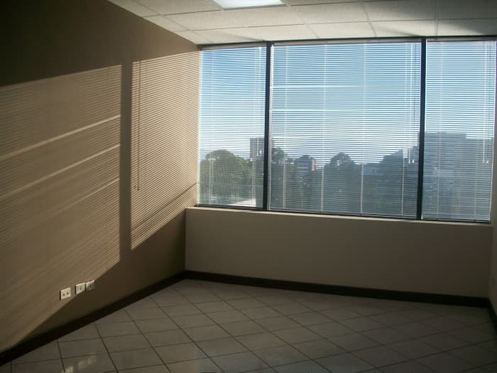 Oficina en Renta o Venta en Europlaza Zona 14 - foto 1
