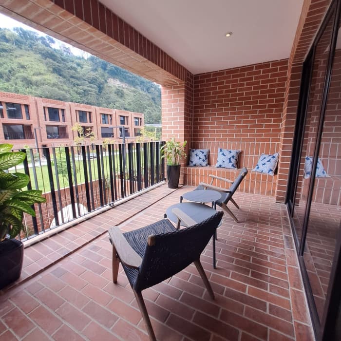 En Venta Casa en IRIDIA HOMES zona 13 - foto 1