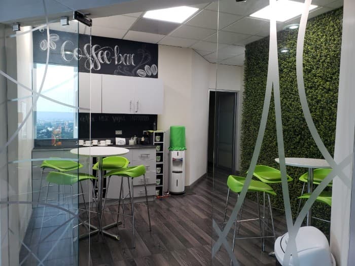 Oficina tipo Coworking en Zona Pradera Zona 10 en renta - foto 1