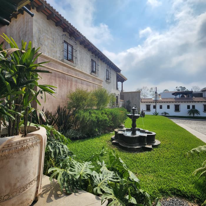 Venta casa en Residencial de lujo en Ciudad Vieja  - foto 1