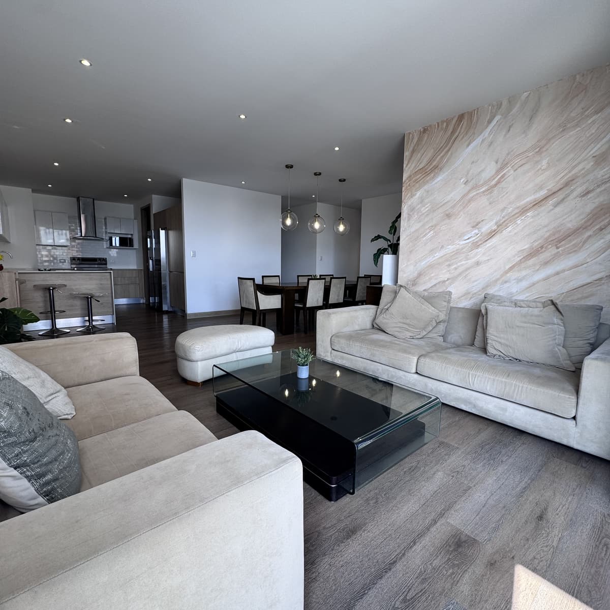 Apartamento venta Triva zona 15 para inversión rentado - foto 1