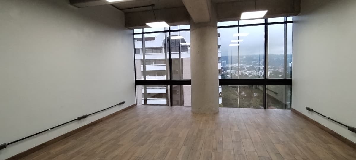 Oficina venta en zona 14 para inversión! rentada - foto 1