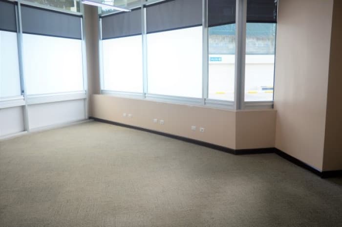 En Venta Local Comercial en zona 15 Edificio Avante - foto 1