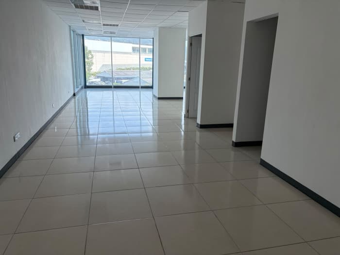 Oficina en Alquiler en Zona Pradera Guatemala - foto 1