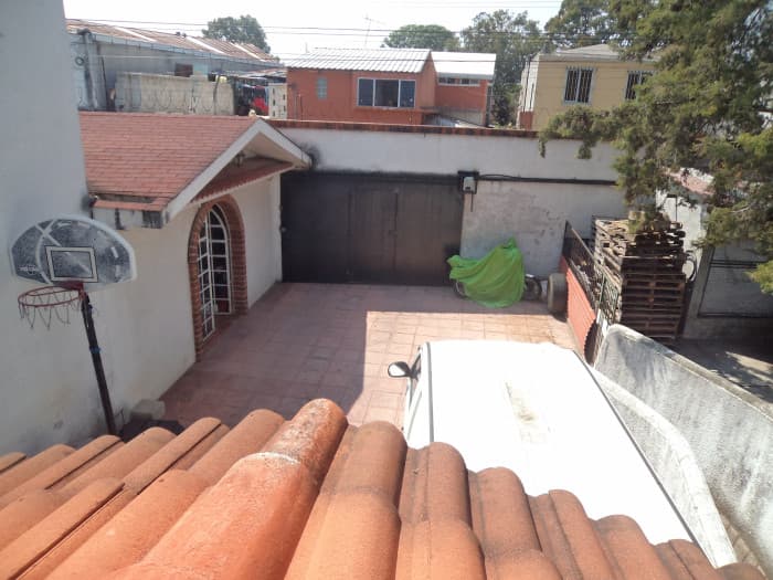 Casa en Venta dentro de garita En Zona 17  - foto 1