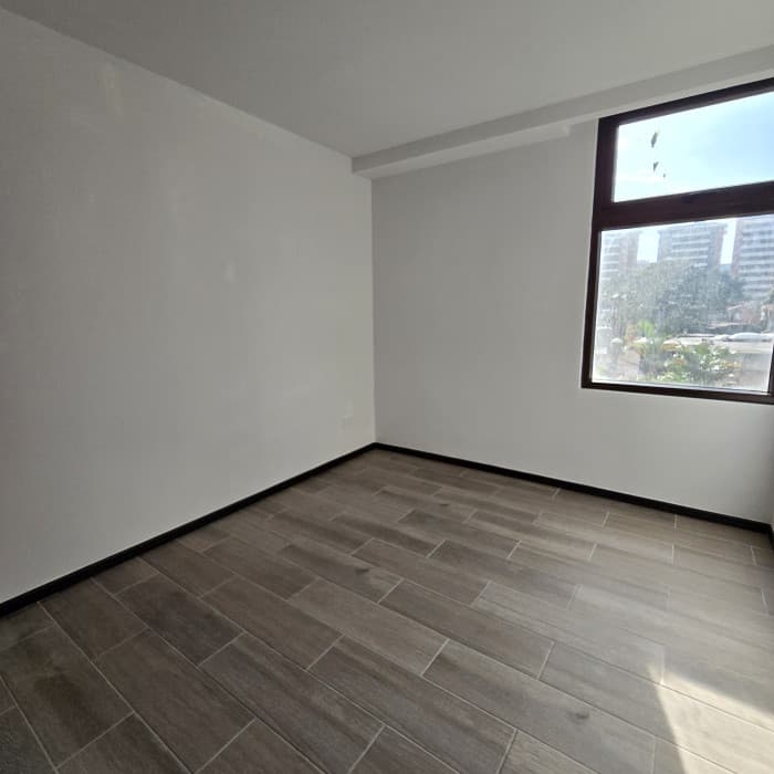 Apartamento en Alquiler en Zona 10 Guatemala - foto 1