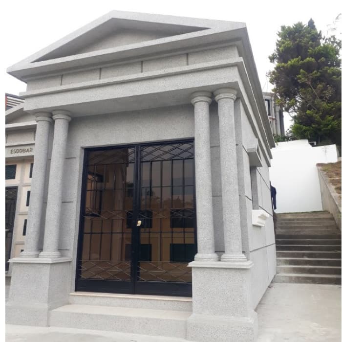 Mausoleo en venta en Cementerio la Villa Zona 14 - foto 1