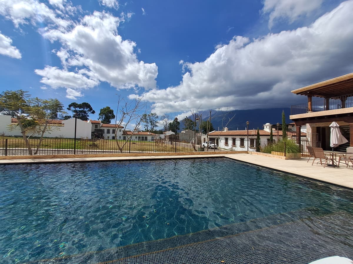 Hermosa casa en venta en Antigua Guatemala - foto 1