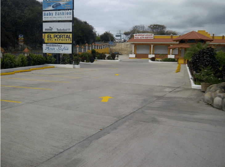 En renta local comercial en Rio Hondo Zacapa - foto 1