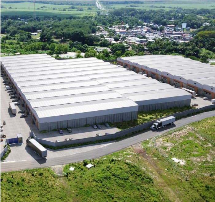 Bodegas en venta Carreta a Cocales Suchitepequez - foto 1
