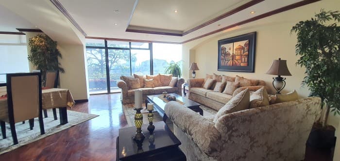 Apartamento Amueblado en Venta o Renta Zona 14 - foto 1