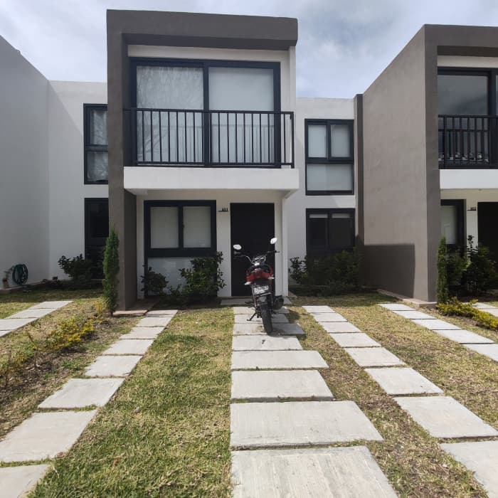 Casa en condominio Albarela en venta San José Pinula - foto 1