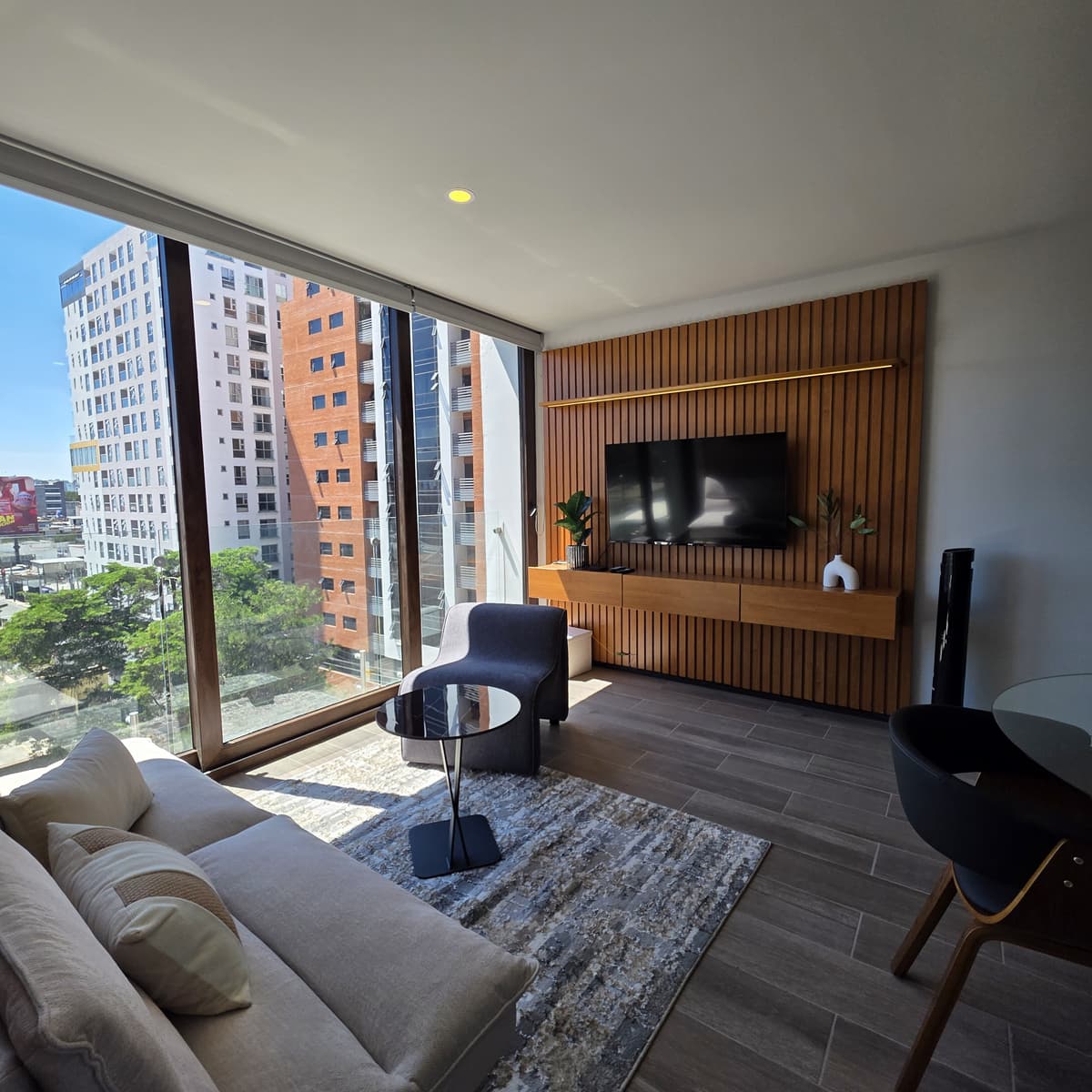 Apartamento Nuevo en Renta en Biko Zona 10 amueblado - foto 1