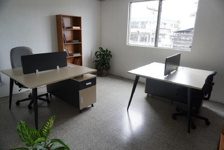 OFICINA DENTRO DE COWORKING, CALZADA ROOSEVELT  - foto 1