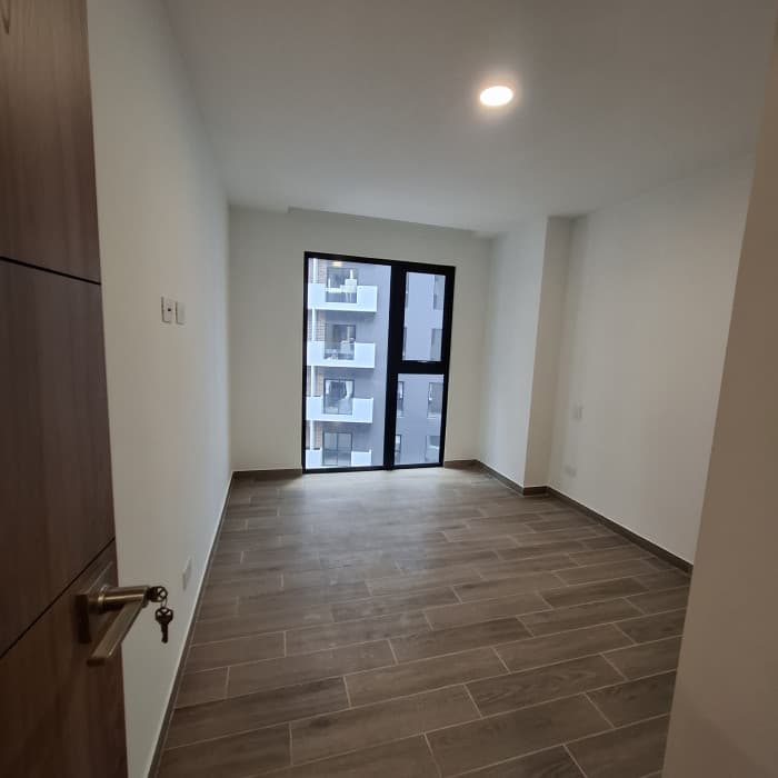 Apartamento en Renta de 1 Habitación en Parque 14 - foto 1
