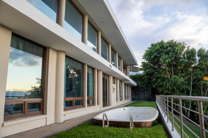 Lujosa Mansion en venta Las Nubes Ciudad Guatemala - foto 1