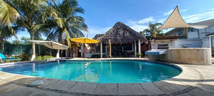 Casa Vacacional en venta en Monterrico OCRET - foto 1