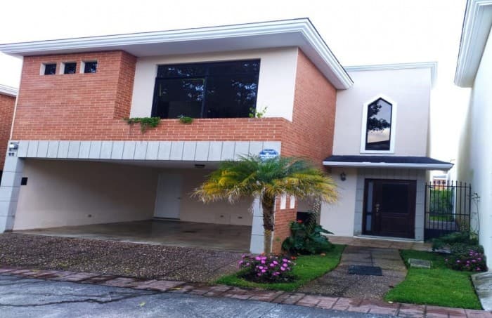 Casa en venta en Villas Campestre Km 22.7 CES - foto 1