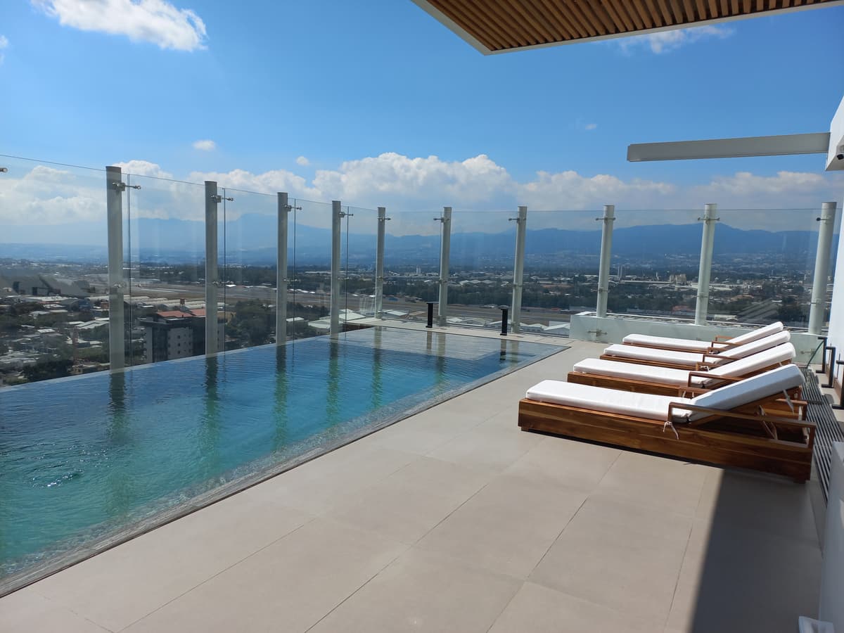 Apartamento en venta o Alquiler en zona 14 Guatemala - foto 1