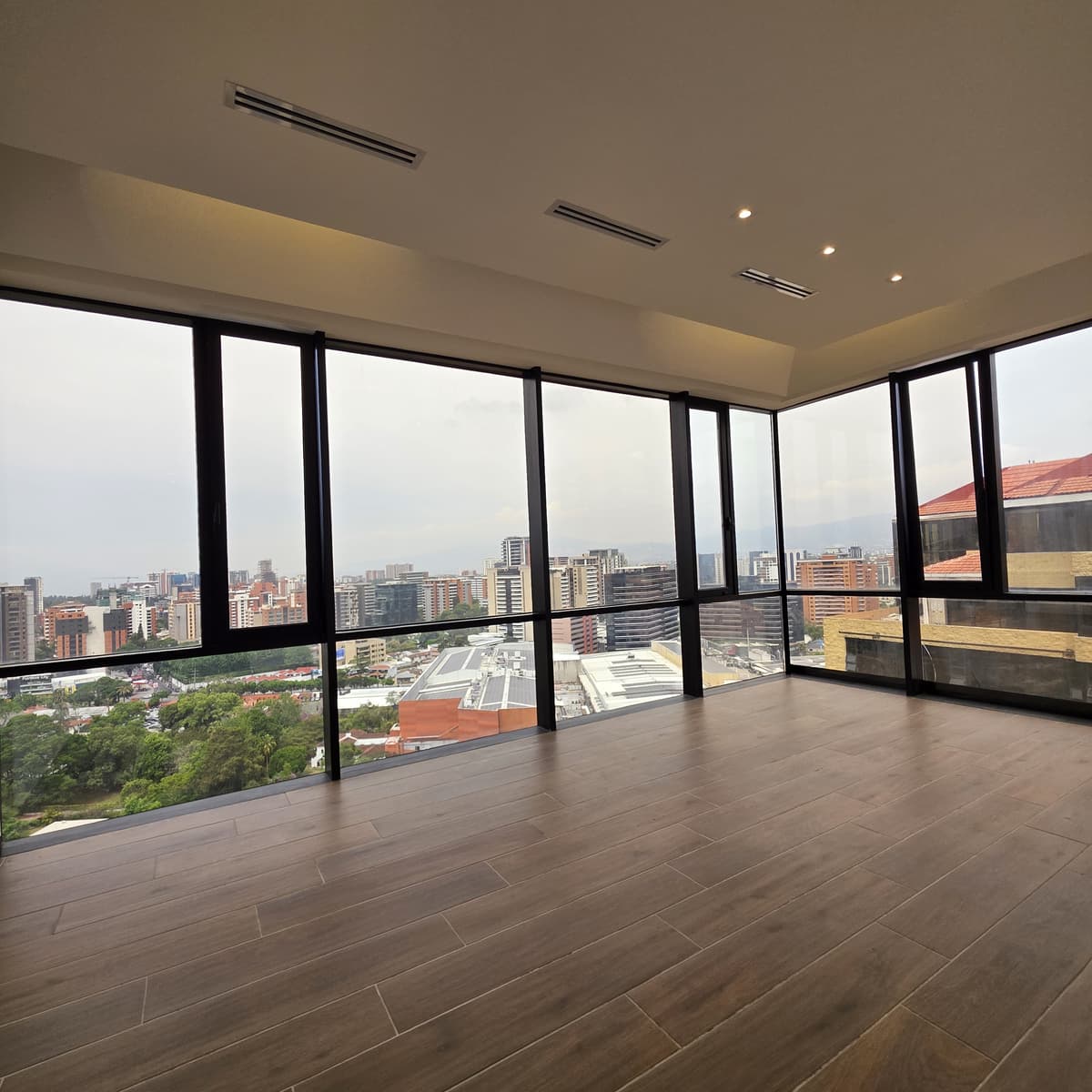 PentHouse en Venta en Oakland Zona 10 Guatemala - foto 1