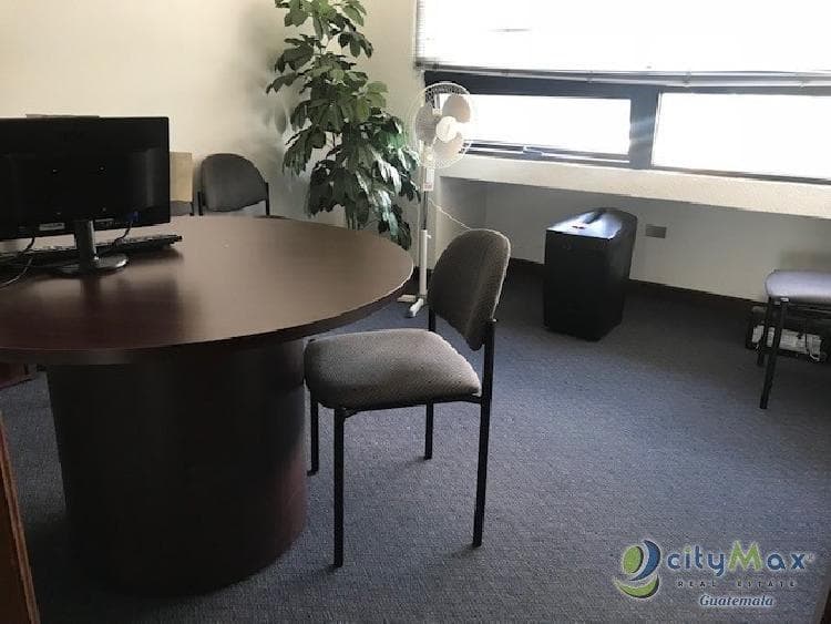 CityMax vende o renta oficina en zona 10 Guatemala - foto 1