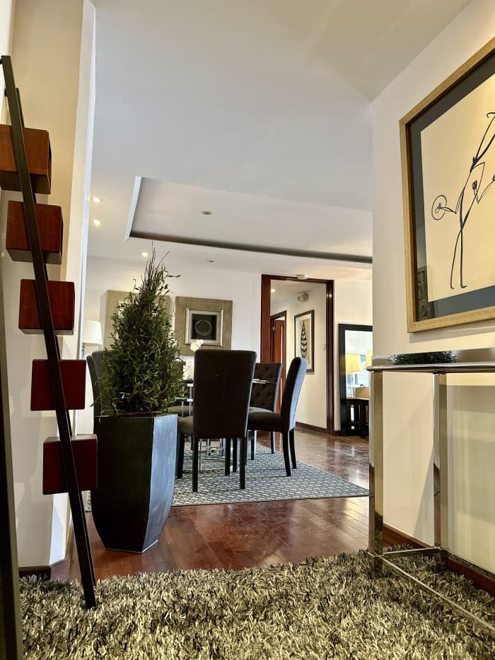 en Venta apartamento Amueblado y Equipado en la zona 10 - foto 1