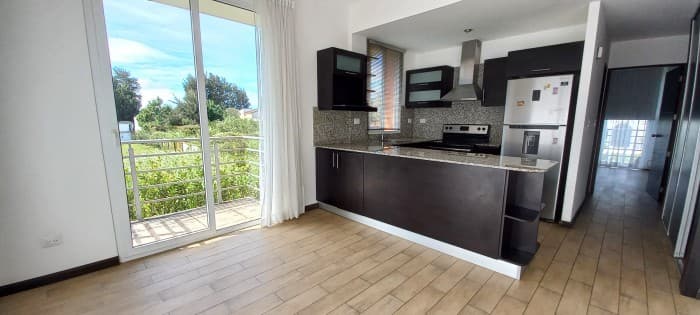 Apartamento en venta, entrada Fraijanes CAES - foto 1