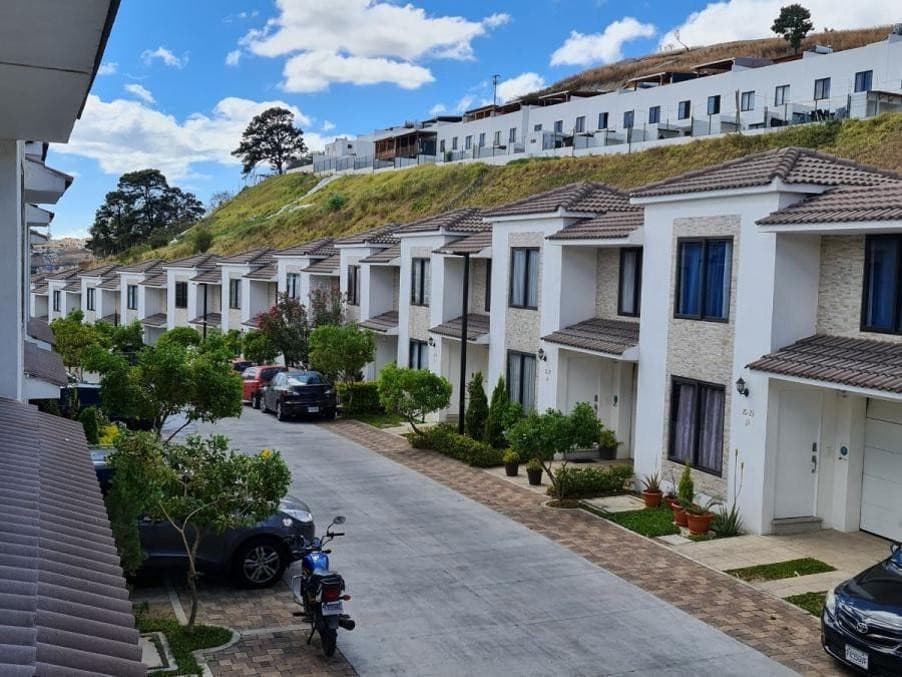 Casa en Venta en Hacienda de Las Flores Villa Nueva  - foto 1