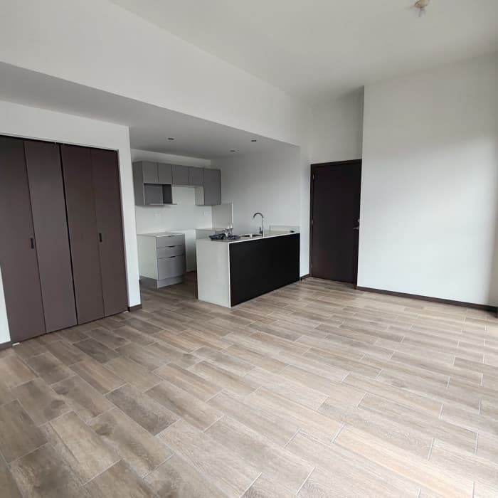 Apartamento de 3 Habitaciones en venta Altaire z.11 - foto 1