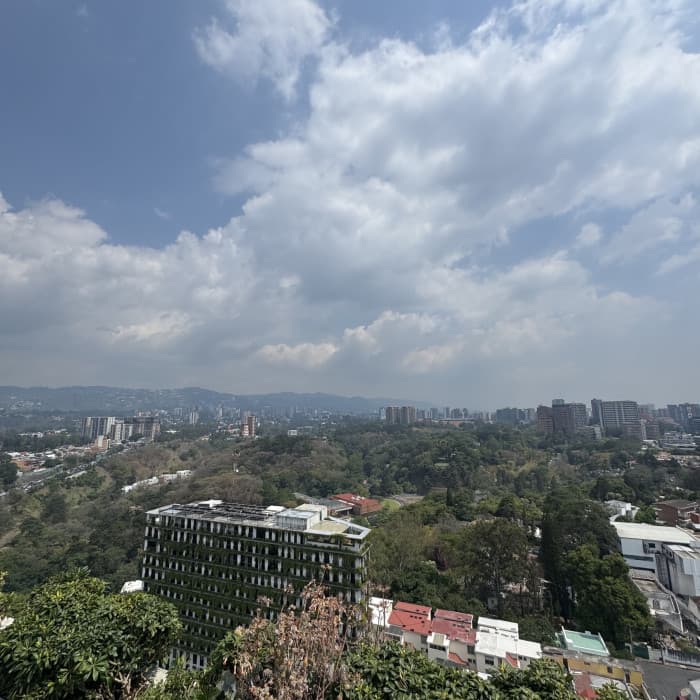 Apartamento en Venta y Renta Mira zona 10 Guatemala - foto 1