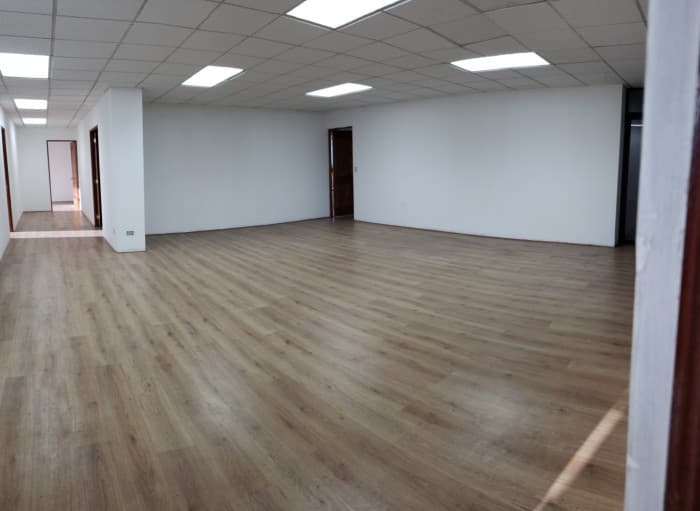Edificio en alquiler Boulevard Los Próceres Z10! - foto 1