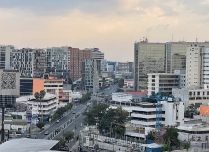 En renta apartamento amueblado Vivo Zona 4 - foto 2