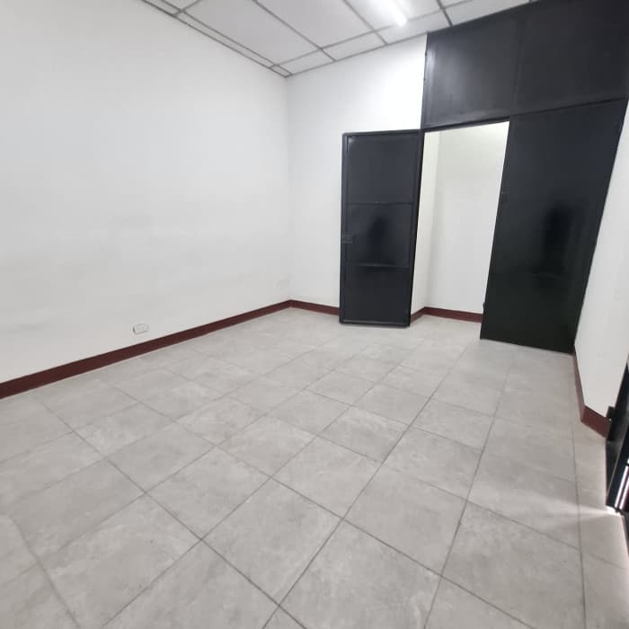 Casa de renta de uso comercial en zona 1 Guatemala - foto 2