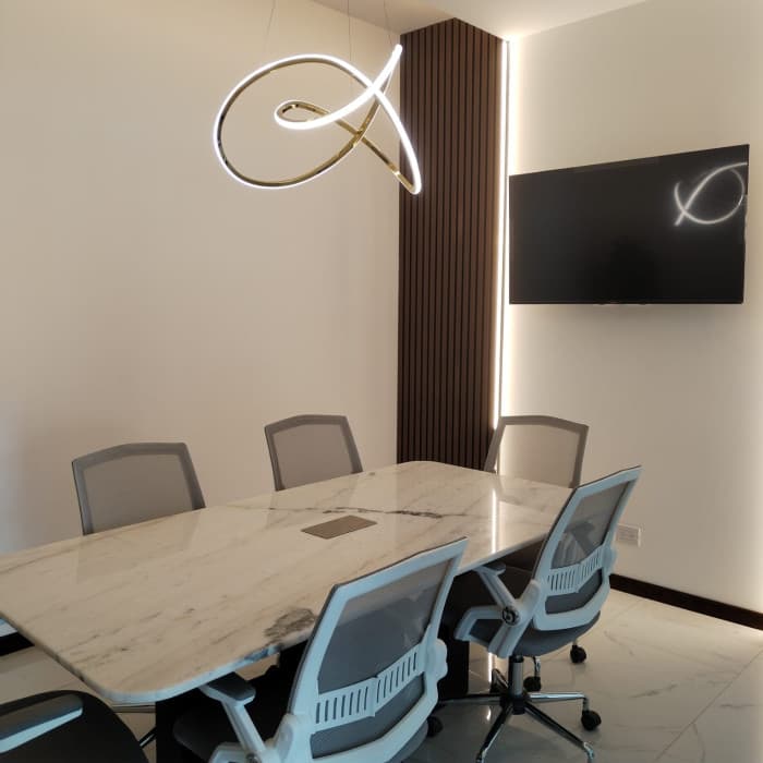 Apartamento Amueblado en Venta o Renta en la Zona 10 - foto 4