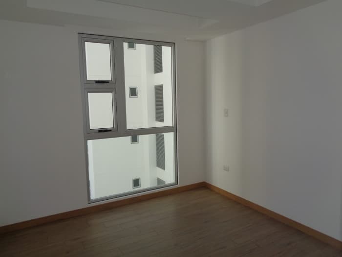 Apartamento Residencial en renta en Zona 10  - foto 4