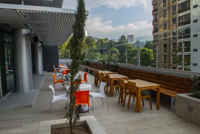 Oficinas en Venta en Zona 15 para Inversión  - foto 4