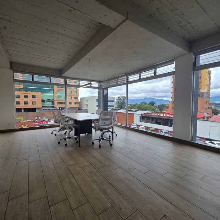 Oficina Corporativa en RENTA Zona 13 Las Américas - foto 8