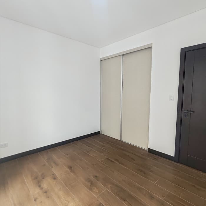 Apartamento en renta en Lirios de Cayala zona 16 - foto 8