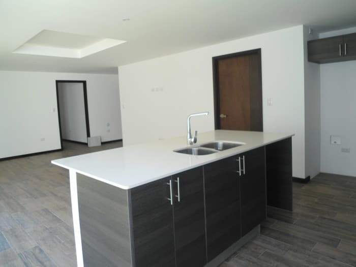 CityMax vende apartamento en edificio exclusivo zona 15 - foto 4